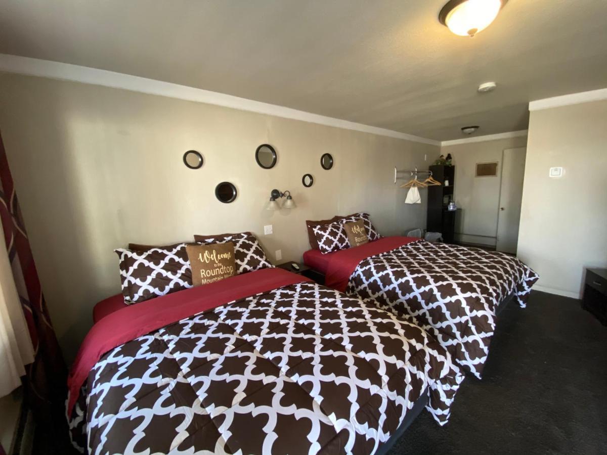 Roundtop Mountain Vista - Cabins And Motel 서모플리스 외부 사진