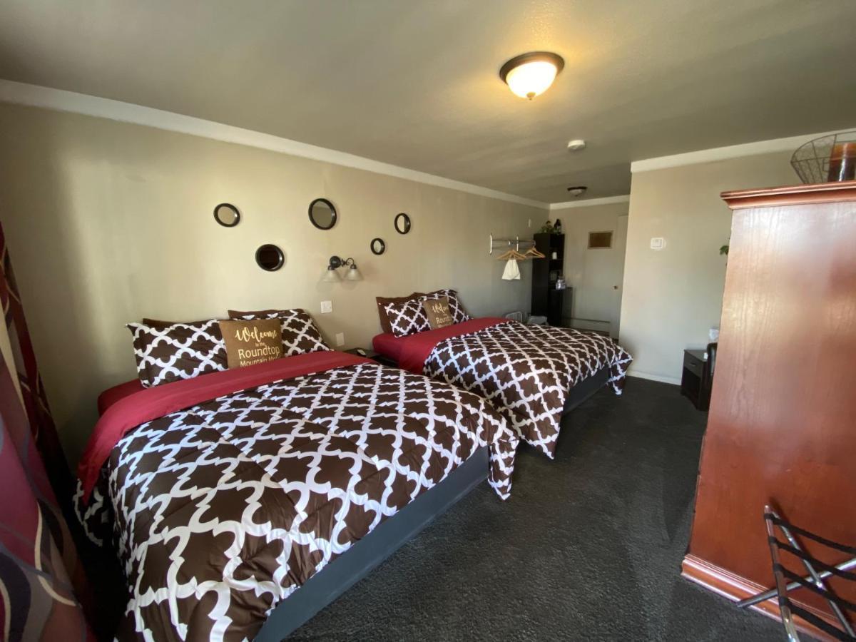 Roundtop Mountain Vista - Cabins And Motel 서모플리스 외부 사진